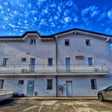 Foresteria Del Borgo Etrusco Lonato Kültér fotó