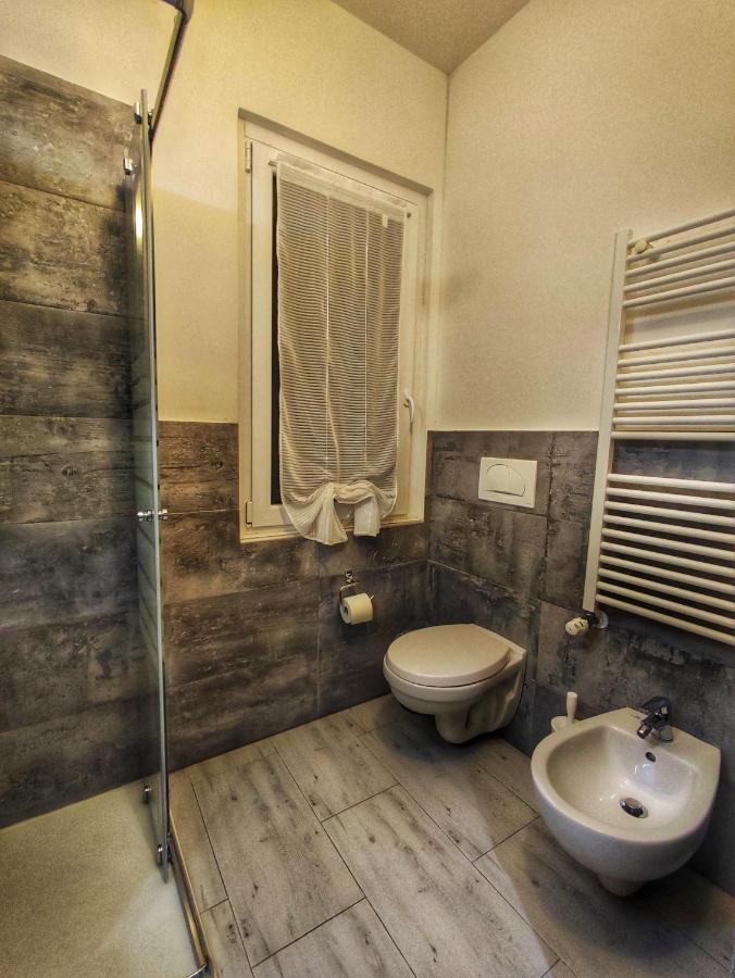 Foresteria Del Borgo Etrusco Lonato Kültér fotó